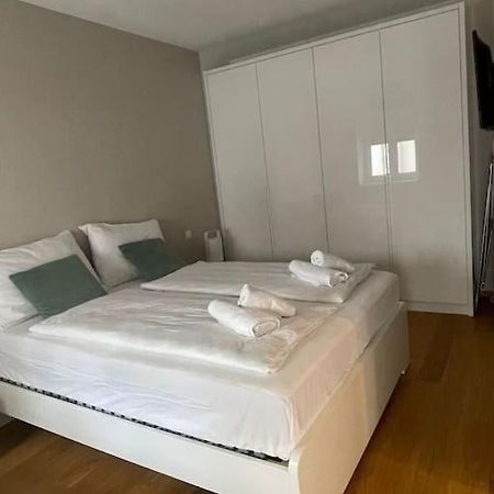 New Central Apartments Westbahnhof Відень Екстер'єр фото
